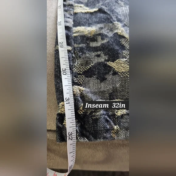 Plus Denim Fabric Interest Relaxed Fit Jeans 46 x 32 - Picture 6 of 7